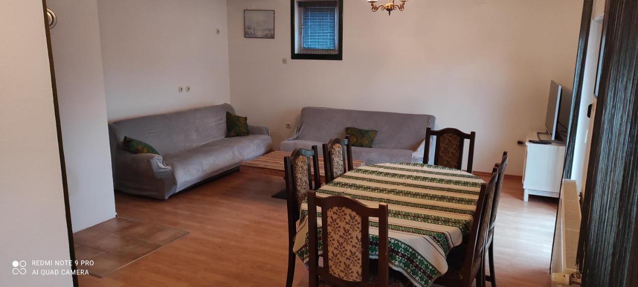 Apartman Mwa Slavonski Brod Luaran gambar